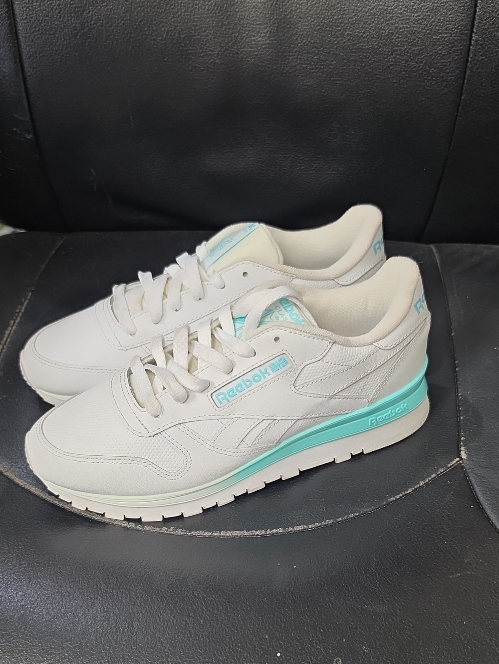 Reebok Women's Sneakers in White with Aqua Accent